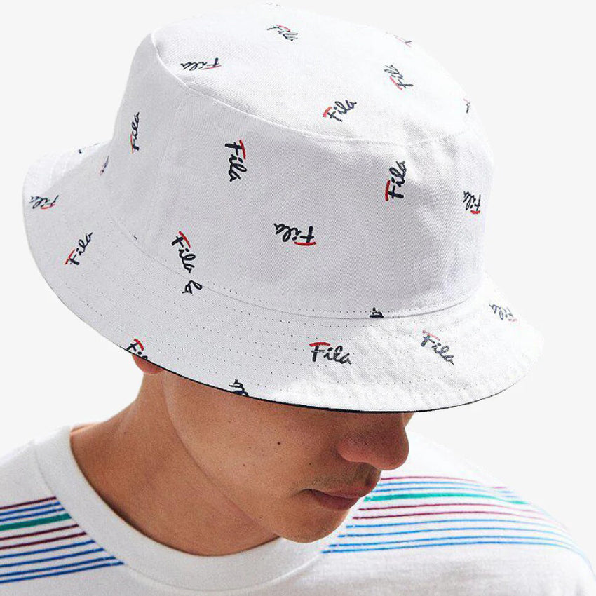 REVERSIBLE BUCKET HAT