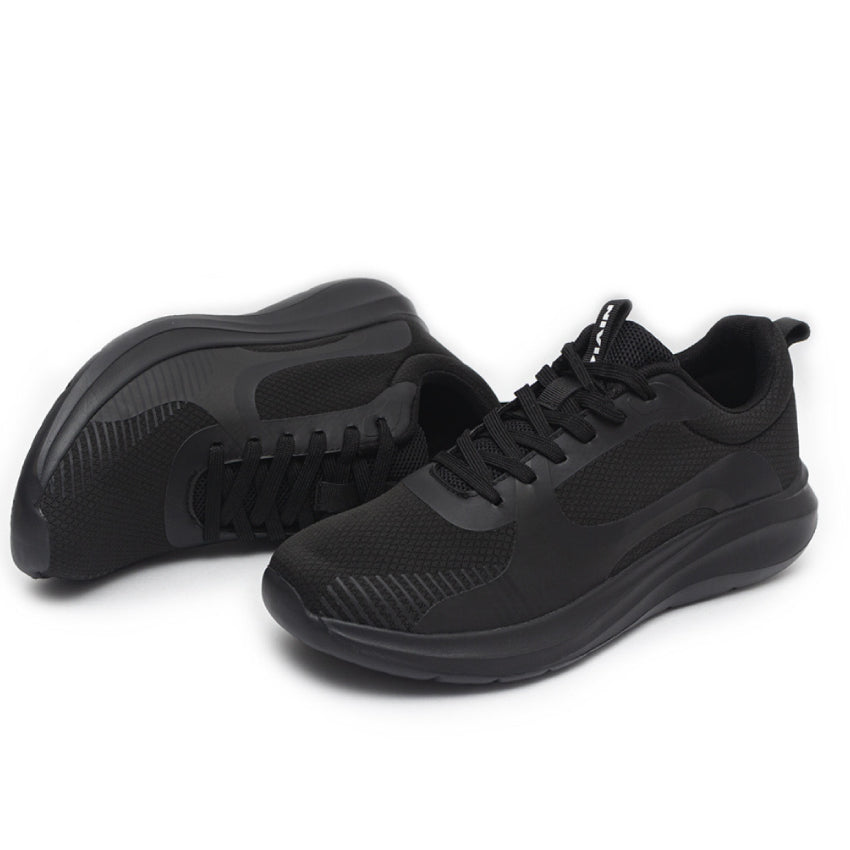 
                      
                        Tenis Negro Ultra Running Nivia
                      
                    